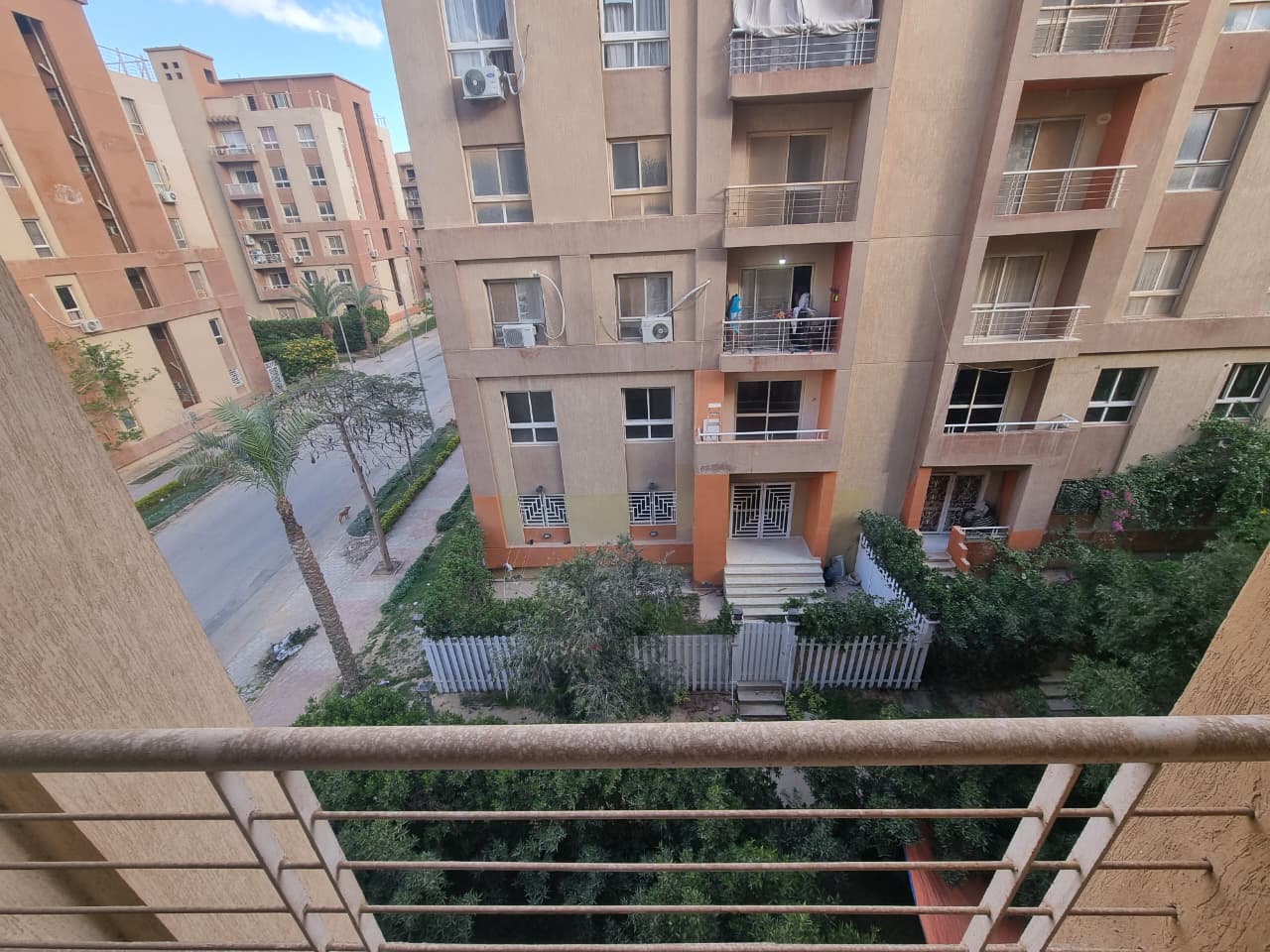 🏡 شقة للبيع بالمرحلة الأولى... كل الخدمات حواليك!