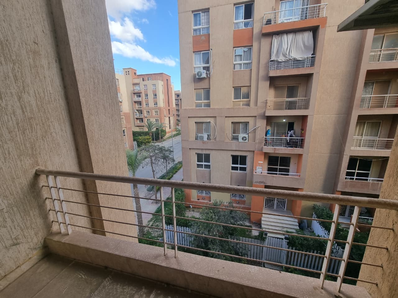 🏡 شقة للبيع بالمرحلة الأولى... كل الخدمات حواليك!
