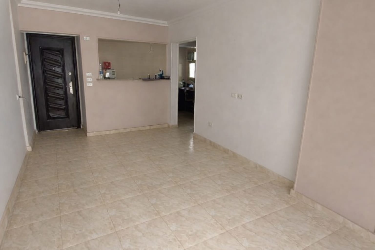 🏡 شقة للبيع بالمرحلة الأولى... كل الخدمات حواليك!